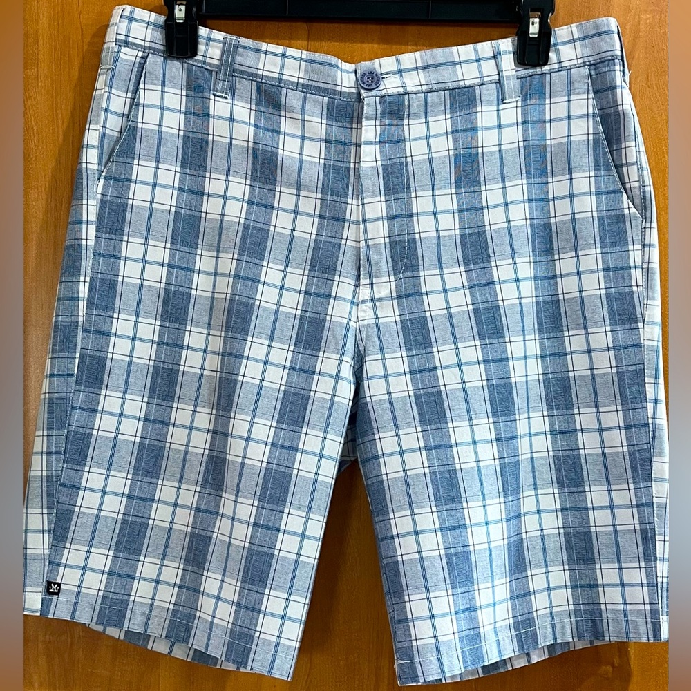 MICROS BLUE/WHITE MENS PLAID SHORTS SZ 36